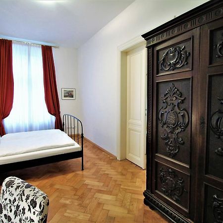 Residence Salvator - By Prague City Apartments エクステリア 写真