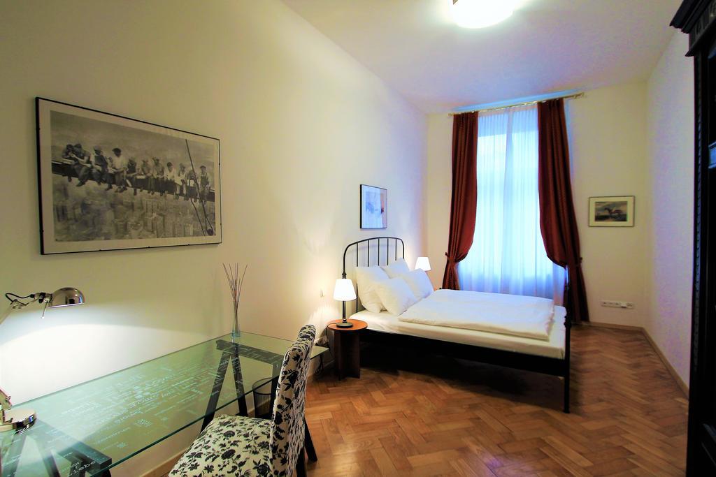 Residence Salvator - By Prague City Apartments エクステリア 写真